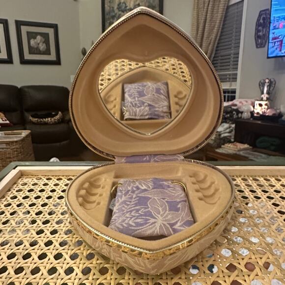 VTG Mundi Jewelry Presentation Travel Box Lavender Cream Damask Heart Brocade - Picture 14 of 14